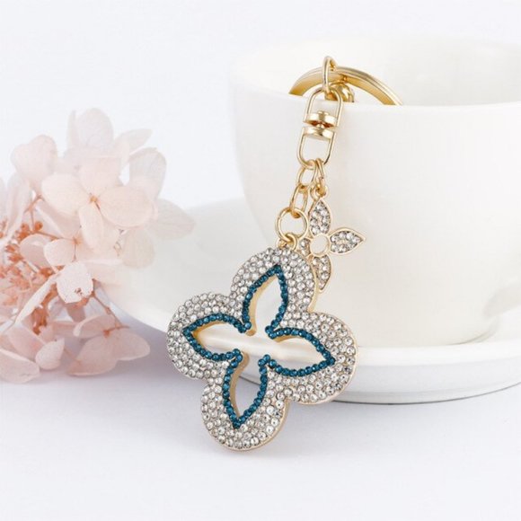 Louis Vuitton Style Crystal Quatrefoil Flower Keychain/Bag Charm NWT - Picture 7 of 7